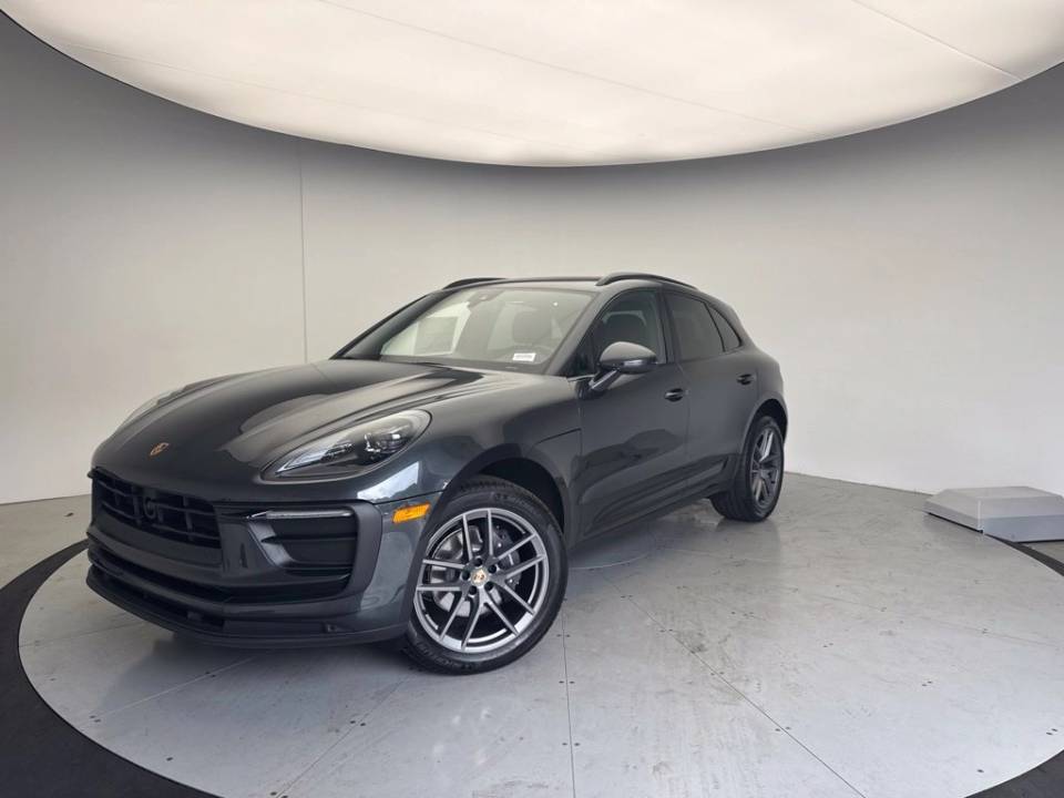 2026 Porsche Macan T