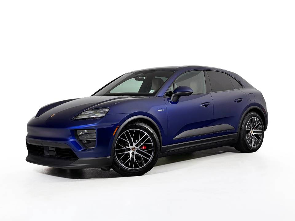 2025 Porsche Macan S