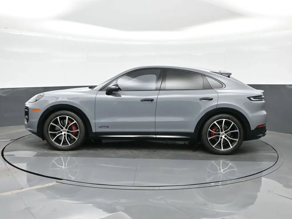 2025 Porsche Cayenne Coup GTS - Photo 16