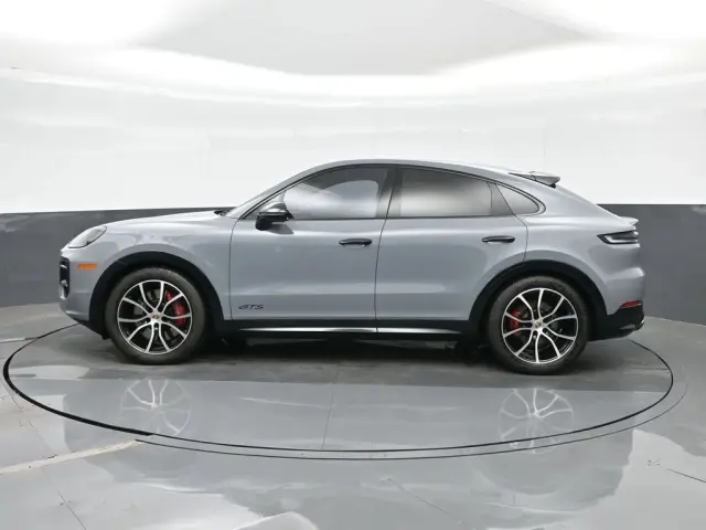 2025 Porsche Cayenne Coup GTS - Photo 14