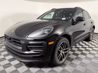 2026 Porsche Macan T's photo