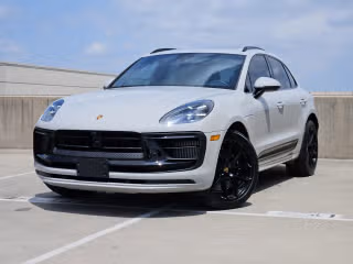 2026 Porsche Macan GTS's photo