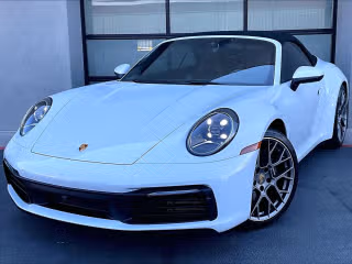 2023 Porsche 911 Carrera Cabriolet's photo