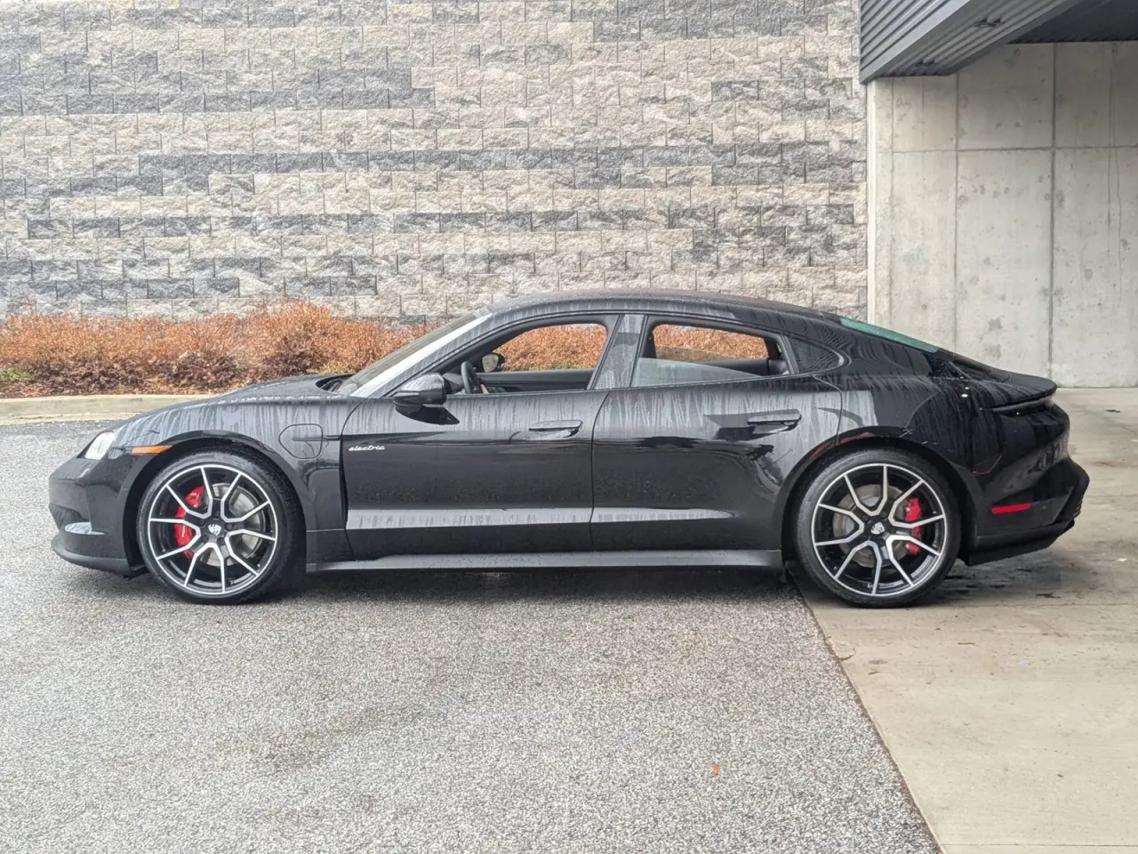 2026 Porsche Taycan S - Photo 16