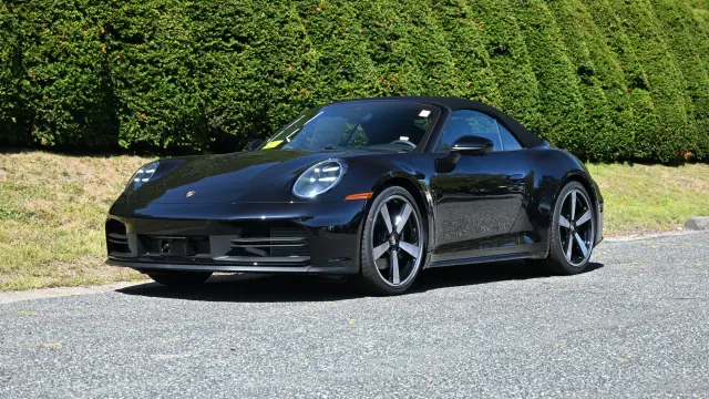 2026 Porsche 911 - Photo 6