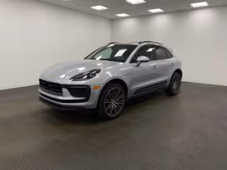 2026 Porsche Macan's photo