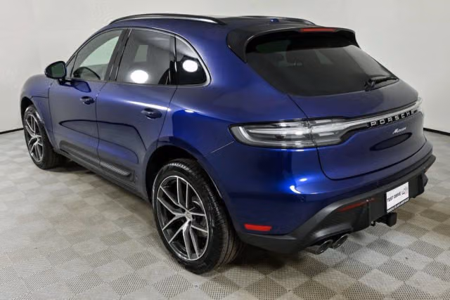 2026 Porsche Macan Base - Photo 18