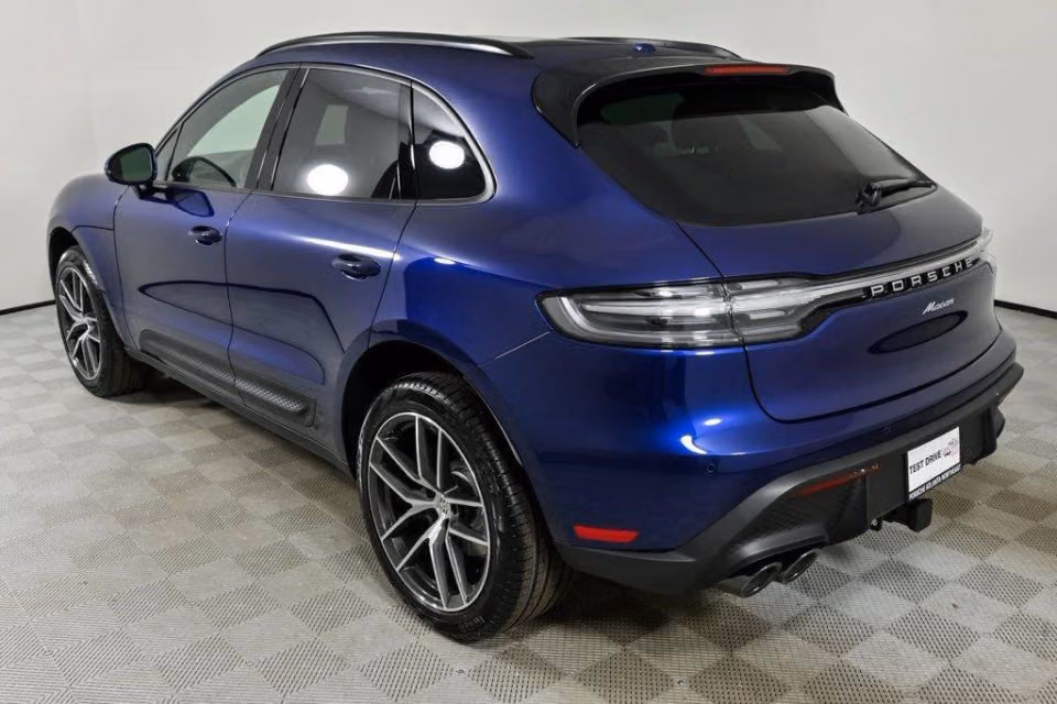 2026 Porsche Macan Base - Photo 19