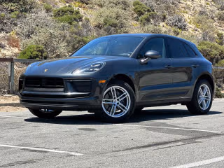 2025 Porsche Macan