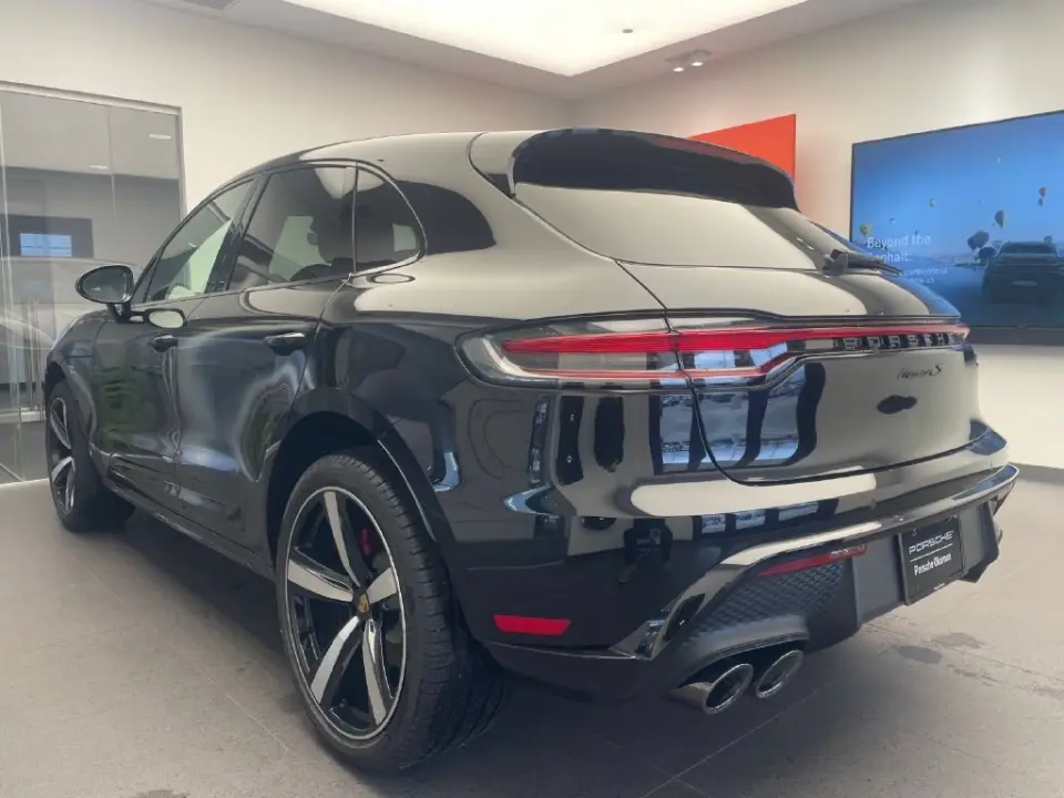 2026 Porsche Macan S - Photo 23