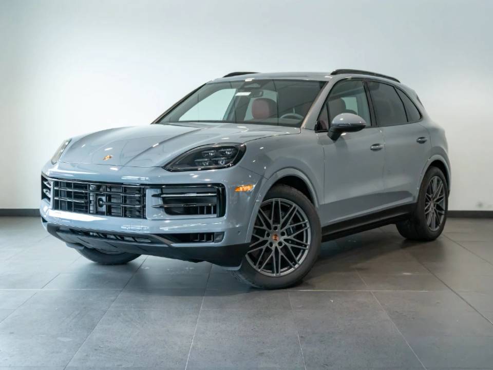 2026 Porsche Cayenne Base