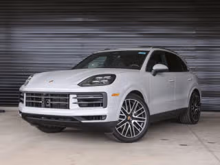 2026 Porsche Cayenne -'s photo