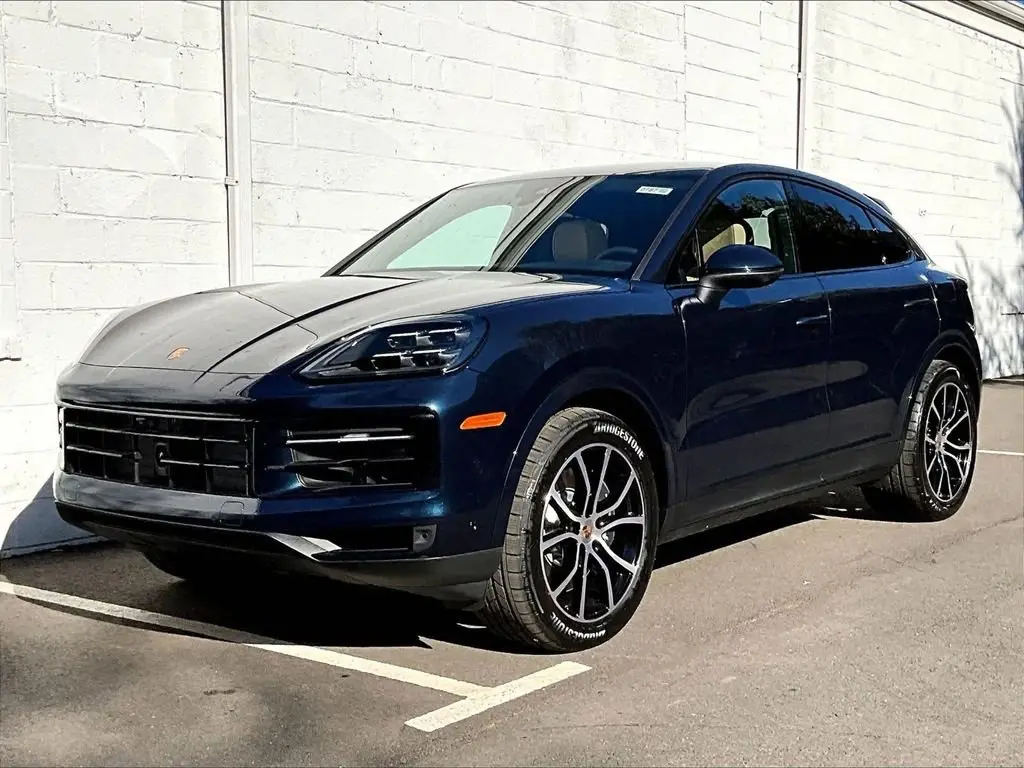 2026 Porsche Cayenne Coup E-Hybrid - Photo 8