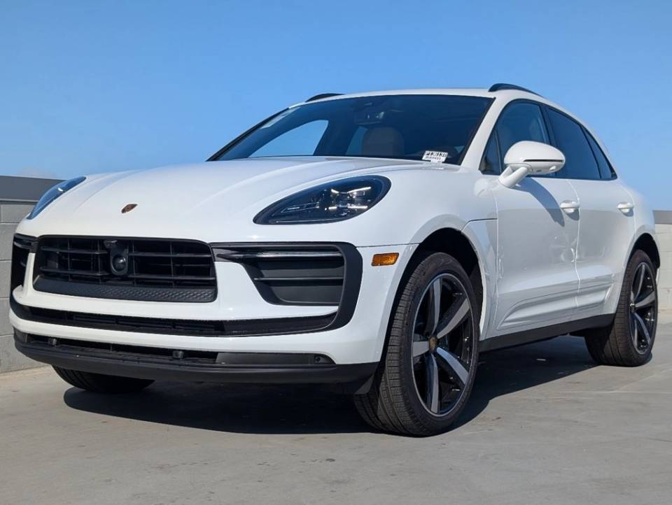2026 Porsche Macan