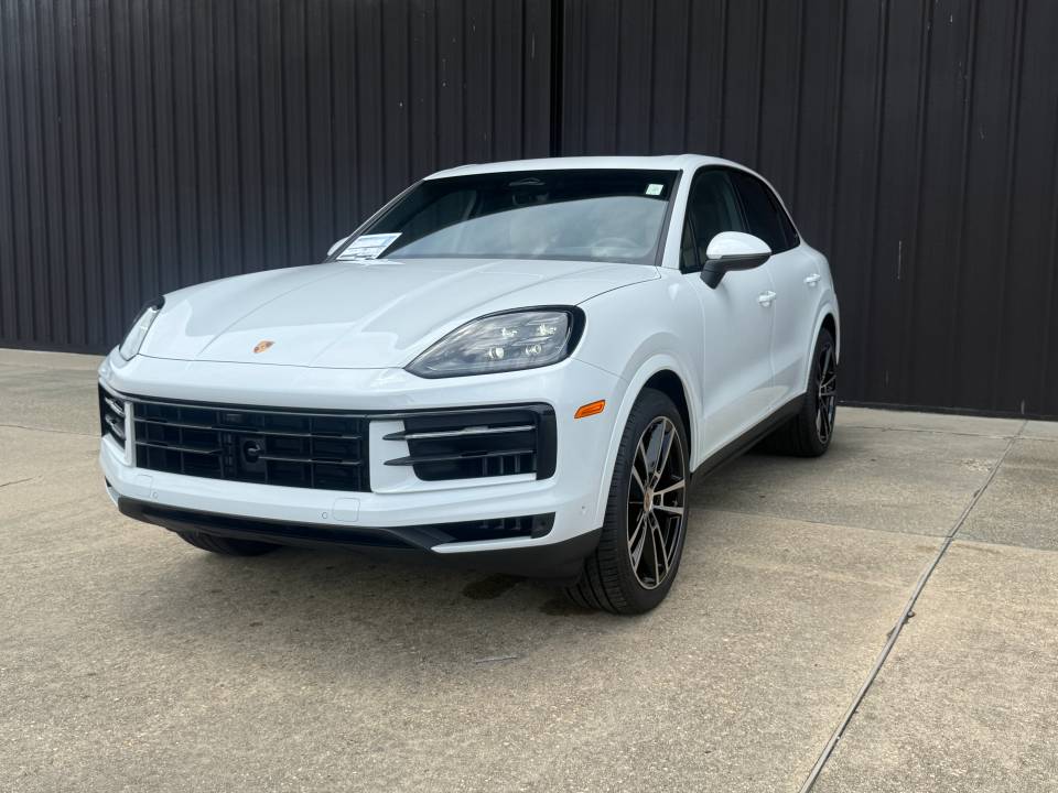 2026 Porsche Cayenne Base