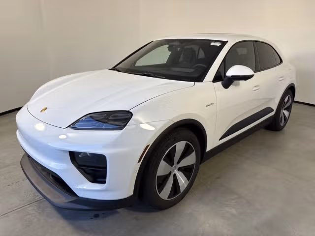 Used 2025 Porsche Macan Base with VIN WP1AA2XA7SL003535 for sale in Nashua, NH