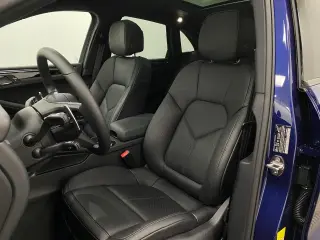 2026 Porsche Macan Base - Photo 37