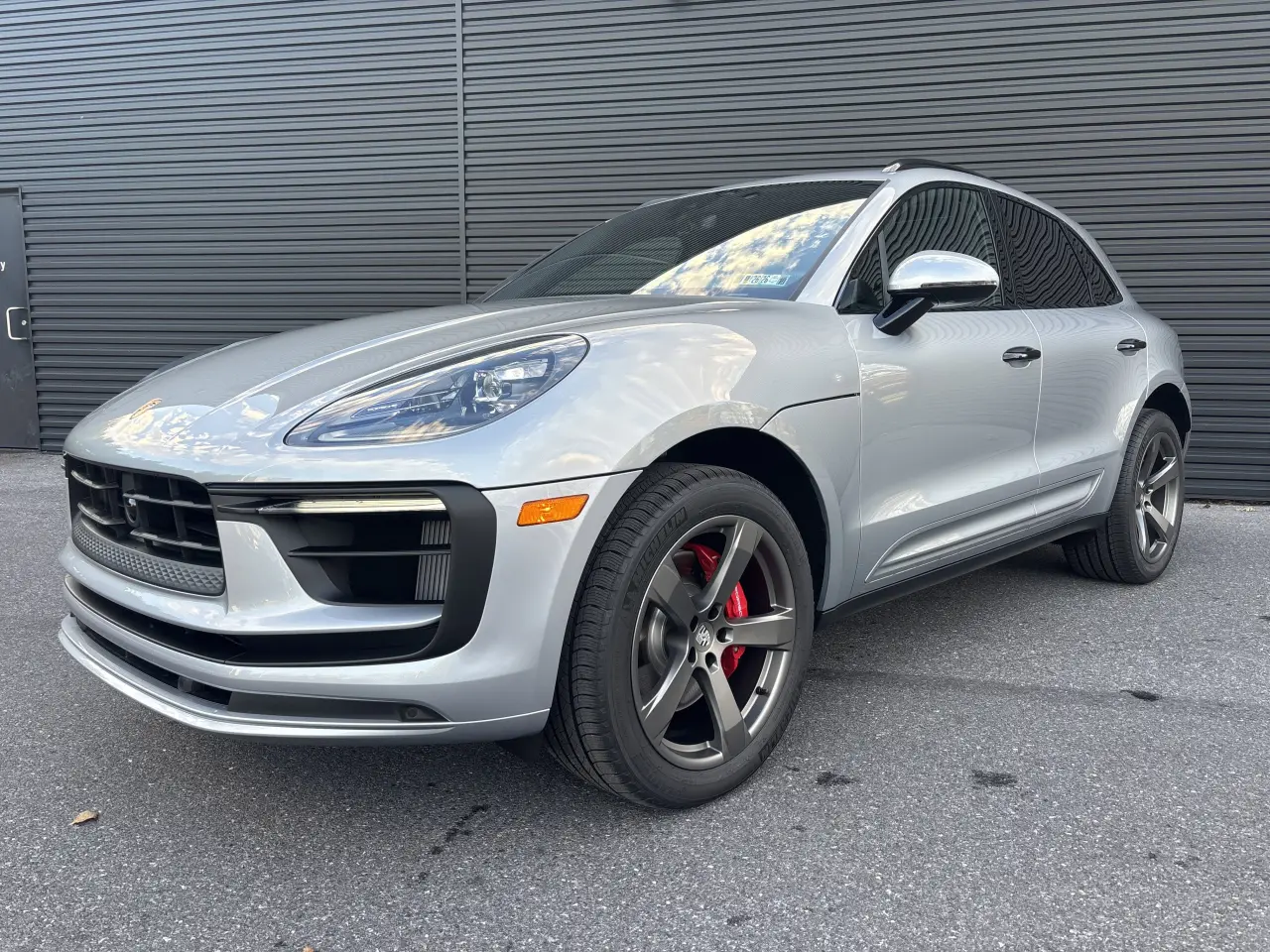 2026 Porsche Macan S - Photo 8
