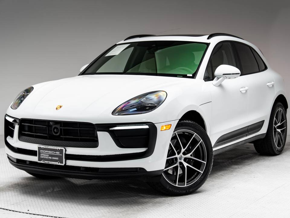 2026 Porsche Macan