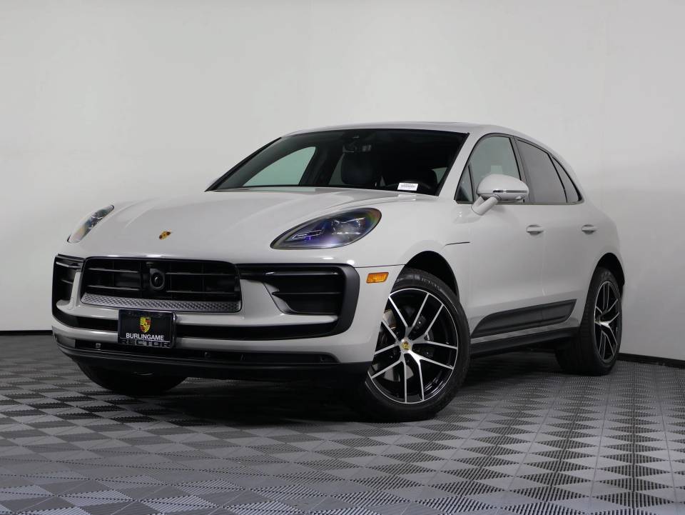 2026 Porsche Macan