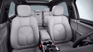 2026 Porsche Macan - Photo 33