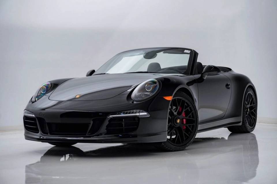 2015 Porsche 911 Carrera GTS