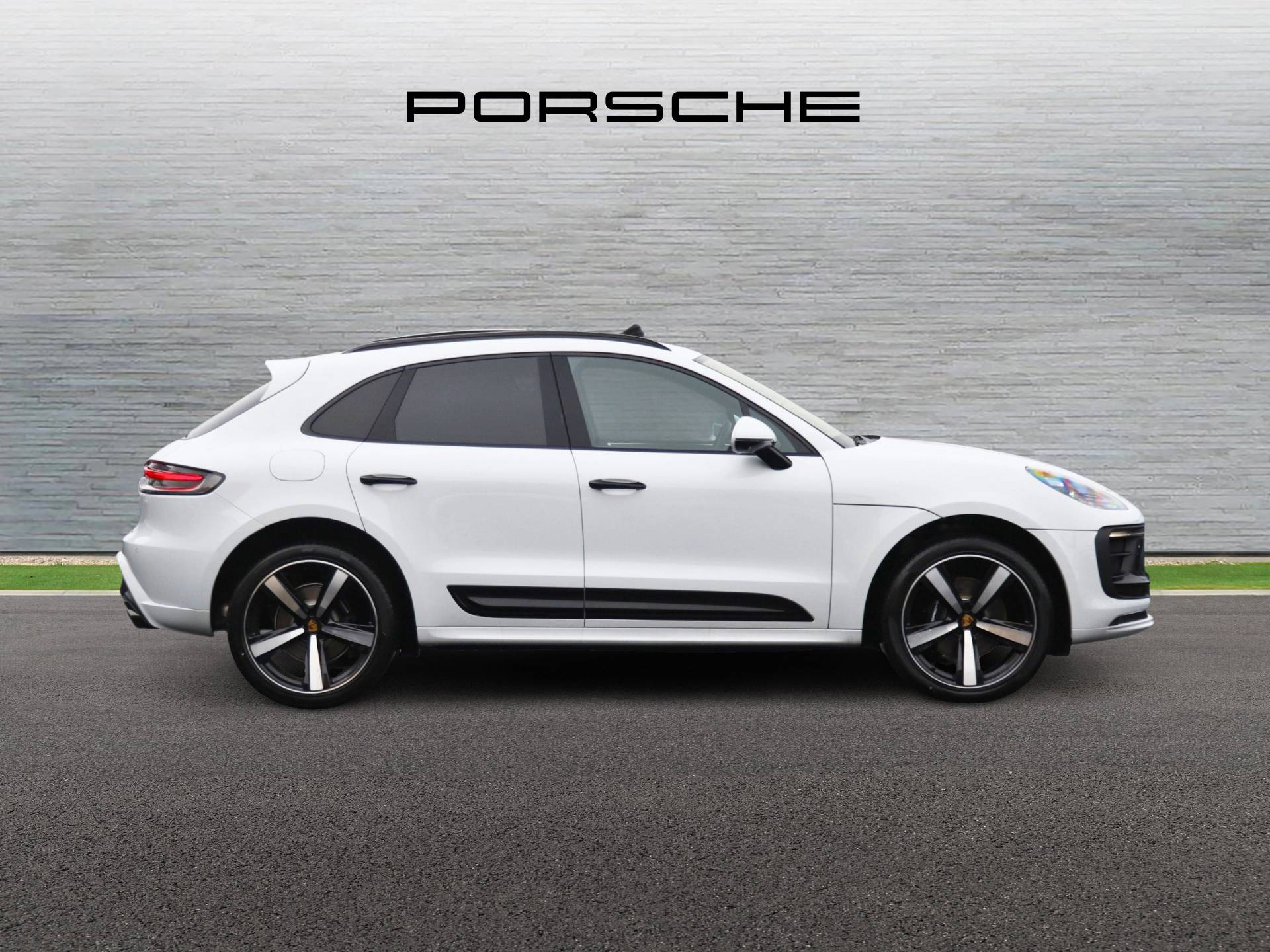 Macan S, photo 2 of 41