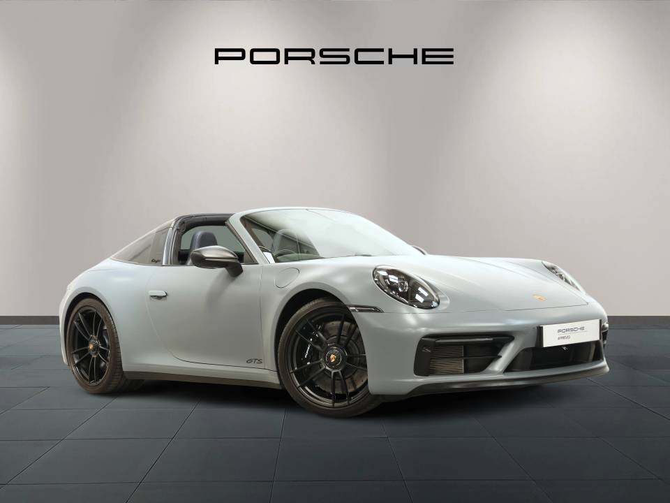 Porsche 911 2023