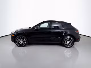 2025 Porsche Macan - Photo 9