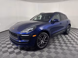 2025 Porsche Macan's photo