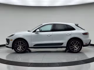2025 Porsche Macan Base - Photo 9