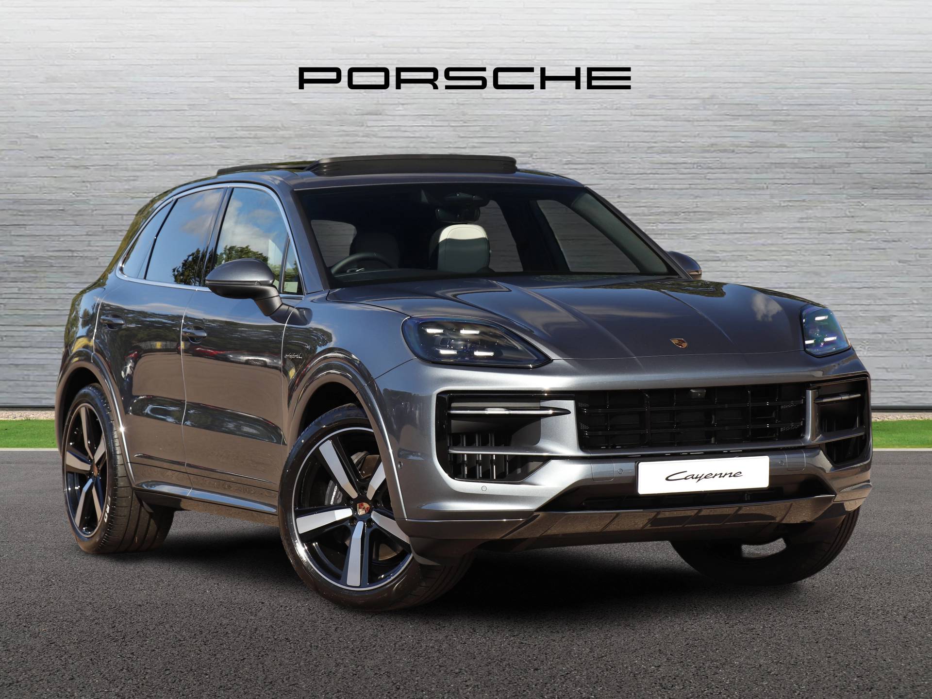 Cayenne E-Hybrid, photo 1 of 37