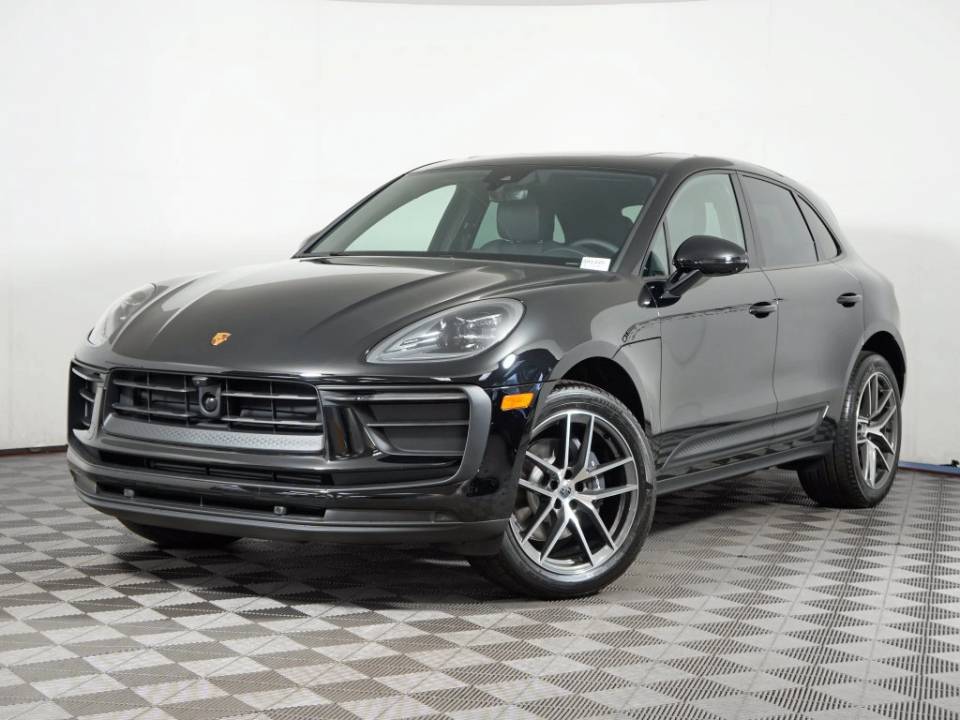2026 Porsche Macan