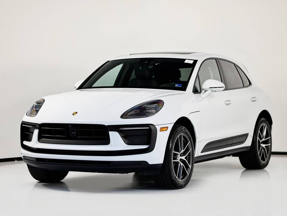 2026 Porsche Macan