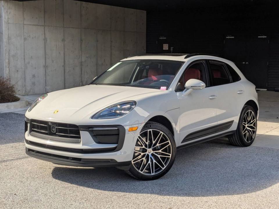 2026 Porsche Macan
