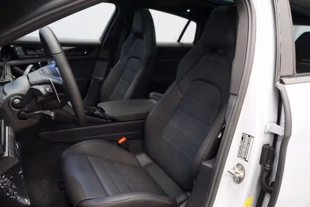 2026 Porsche Panamera Base - Photo 36