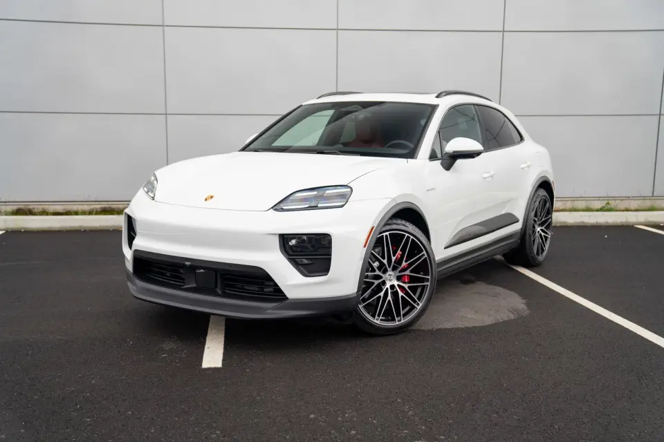 2026 Porsche Macan S - Photo 7