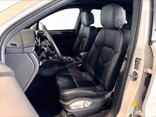 2026 Porsche Macan Base - Photo 33