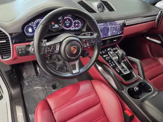 2023 Porsche Cayenne Coup Turbo - Photo 29
