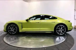 2025 Porsche Taycan S - Photo 13