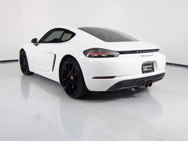 2024 Porsche 718 18