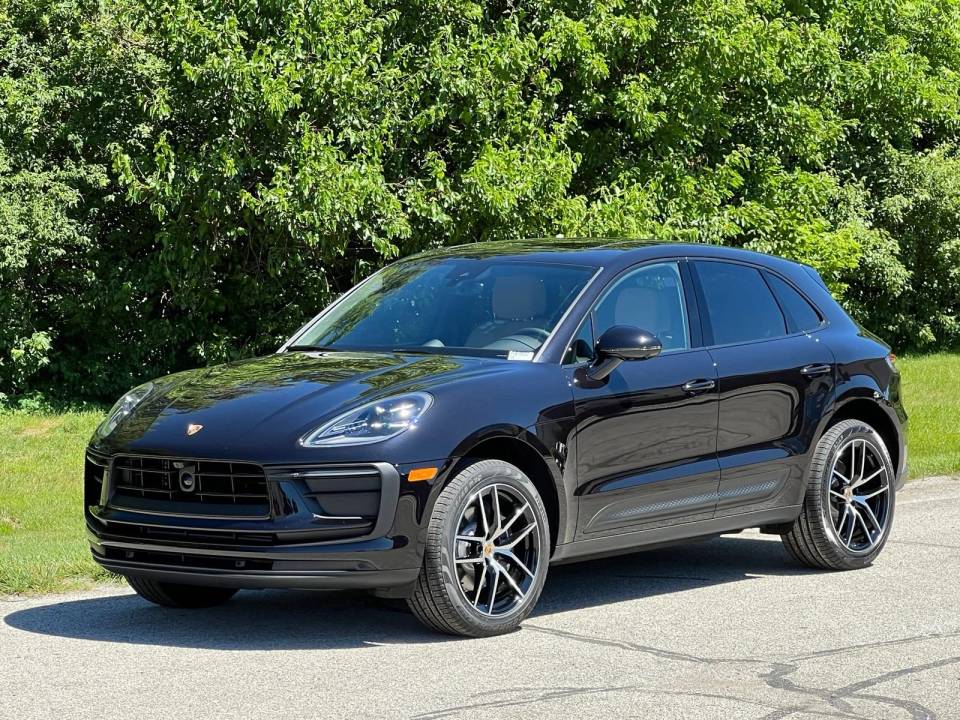 2026 Porsche Macan