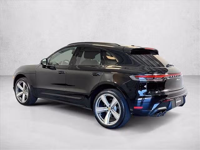 2025 Porsche Macan Base - Photo 20