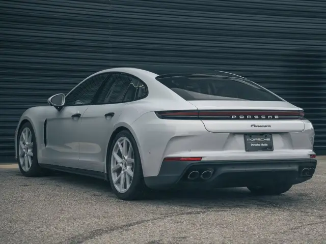 2025 Porsche Panamera Base - Photo 22