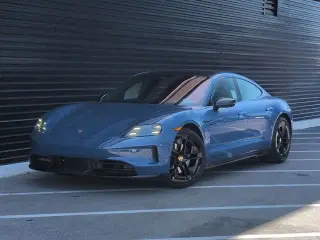 2026 Porsche Taycan 4S Black Edition