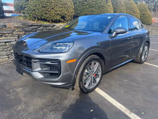 2025 Porsche Cayenne Coup
