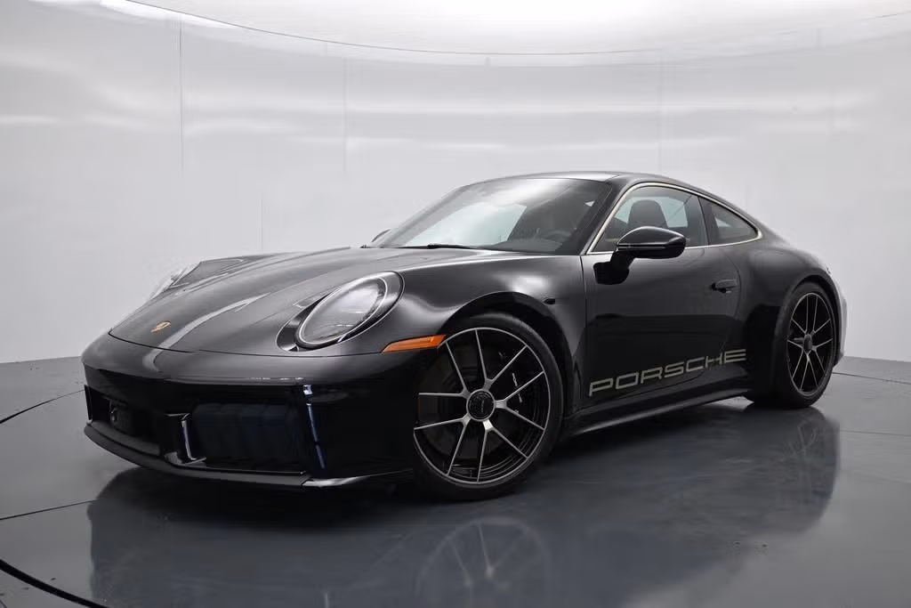 2026 Porsche 911 Carrera 4 GTS (992 II)
