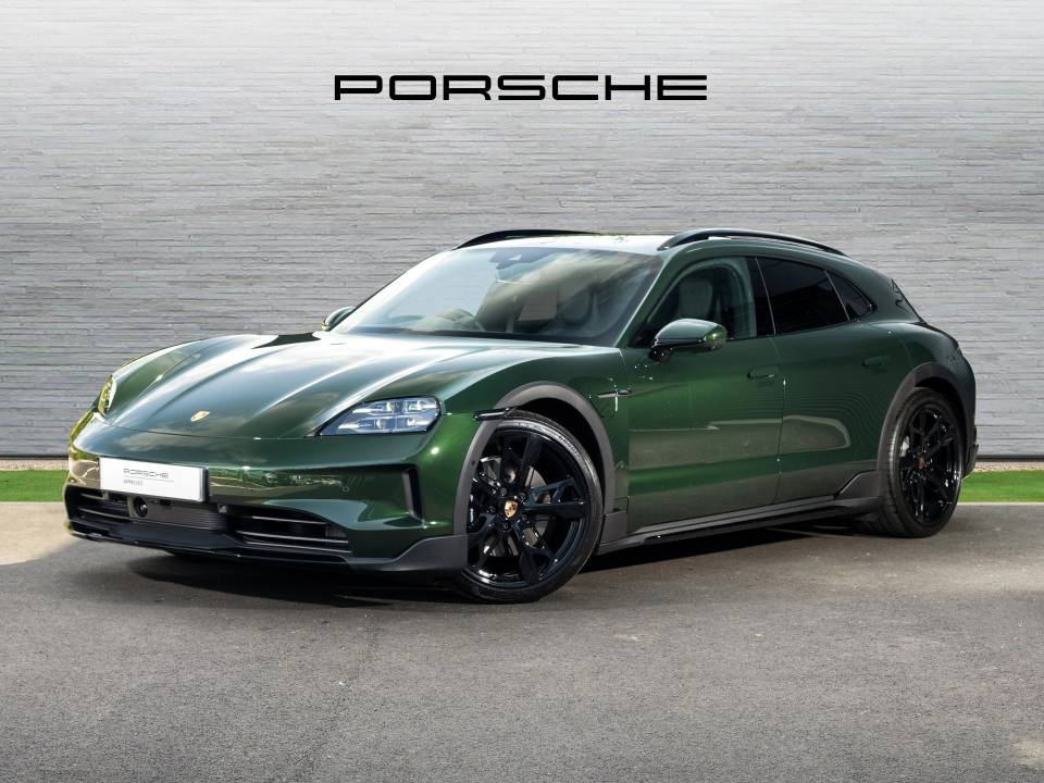Used Porsche Taycan 4 Cross Turismo for sale at Porsche Centre High Wycombe