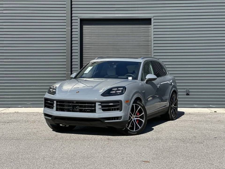 2026 Porsche Cayenne