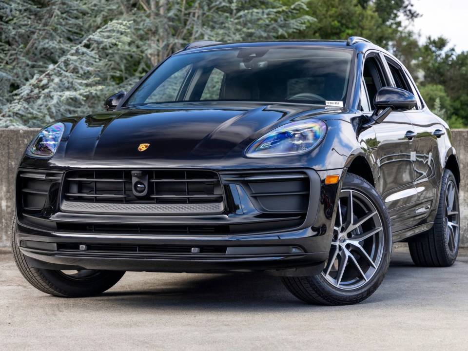 2026 Porsche Macan